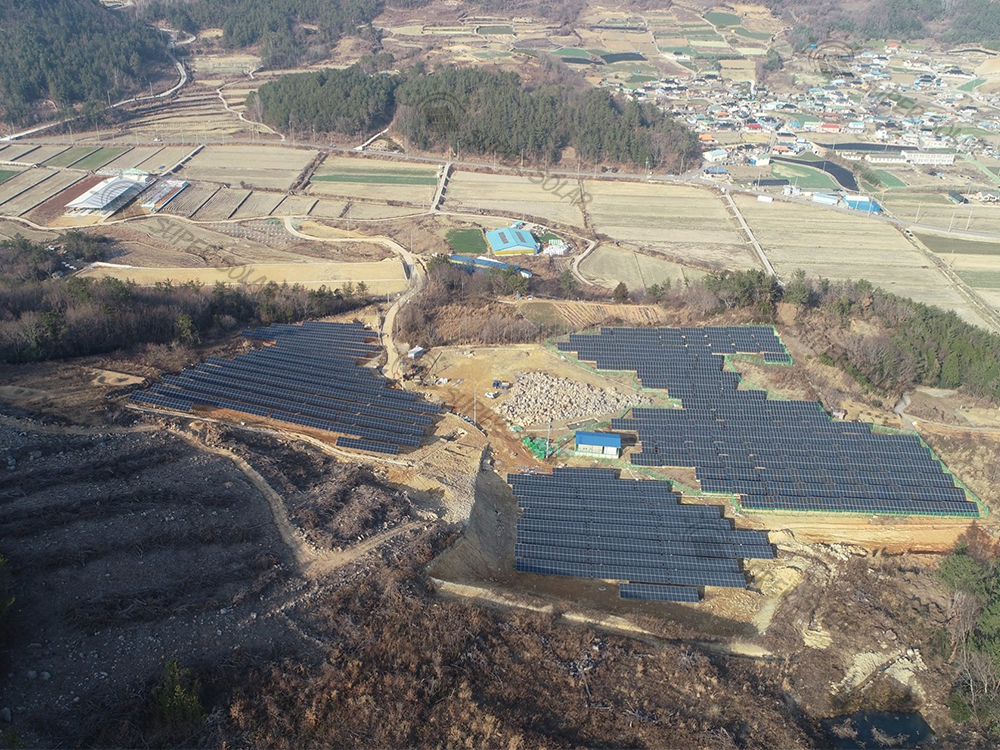 Coreia do Sul, 1MW Estação fotovoltaica distribuída no solo