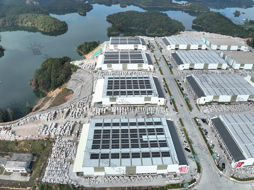 China Sistema de energia solar de telhado de metal de 1,3 MW