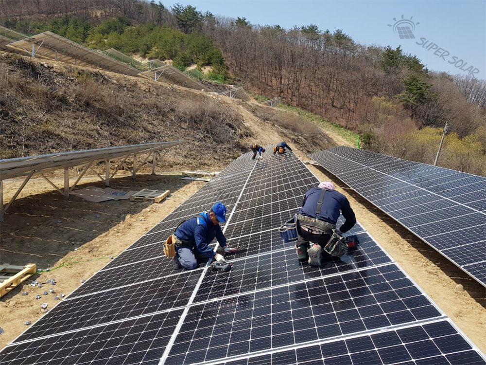 كوريا الجنوبية 1.5MW تثبيت أعمدة الركamation على الأرض