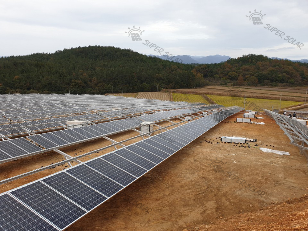 Korea Południowa 1,3 MW rozproszonej naziemnej elektrowni fotowoltaicznej