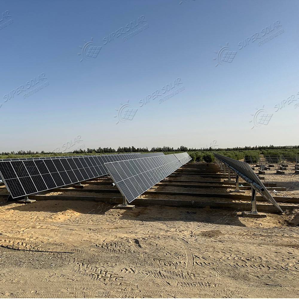 Análise de Projeto de Montagem para Fazendas Solares em Escala Utilitária