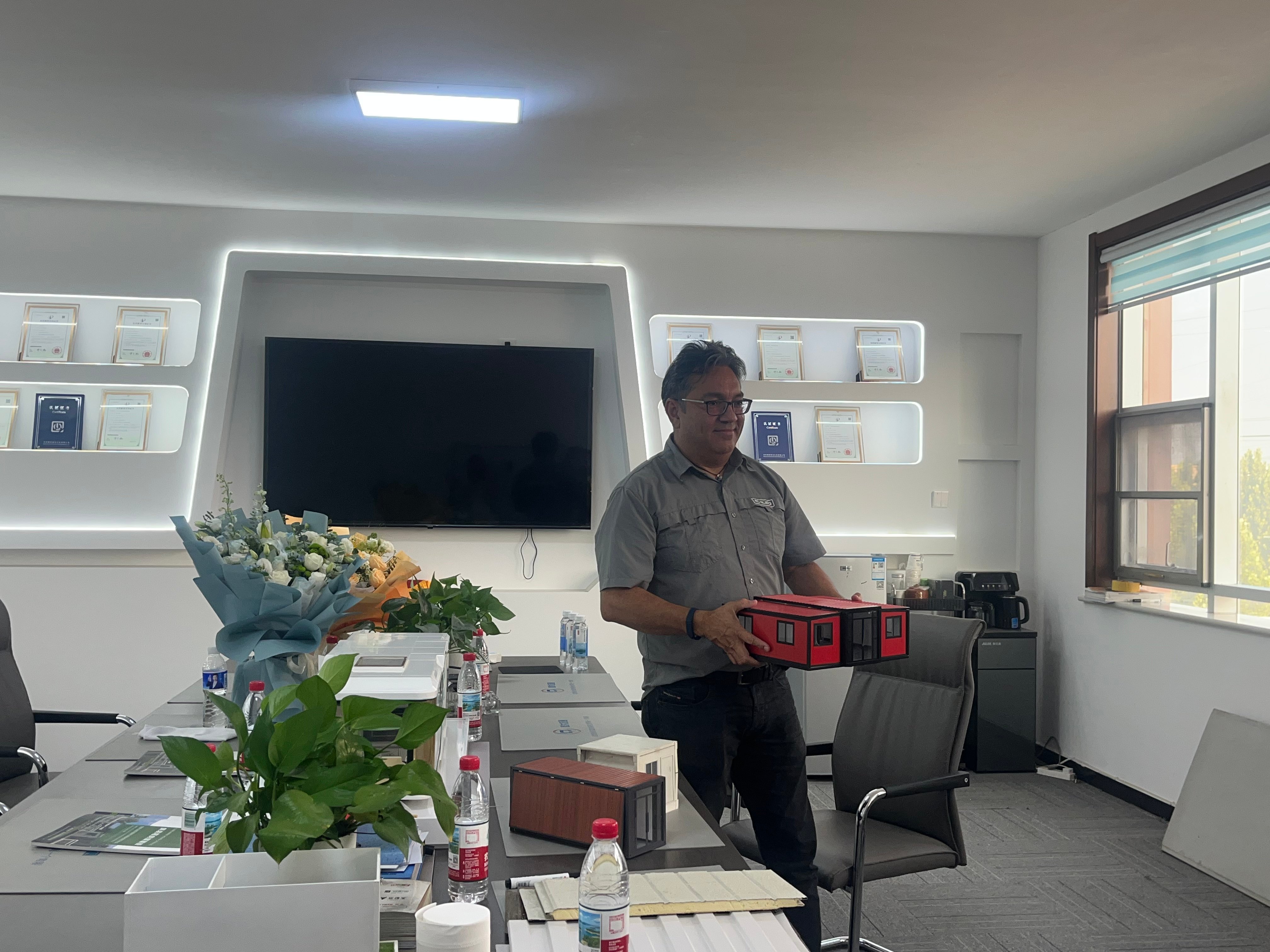 On site signing by American clients