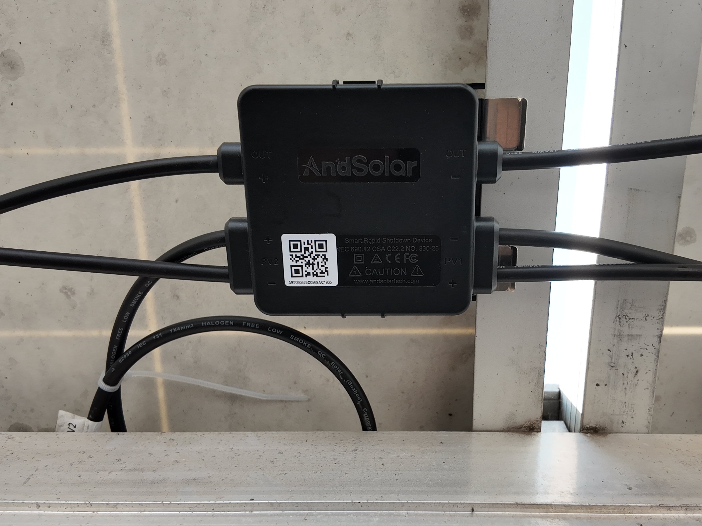 I pannelli solari bifacciali possono generare più energia nel vostro specifico ambiente di installazione?