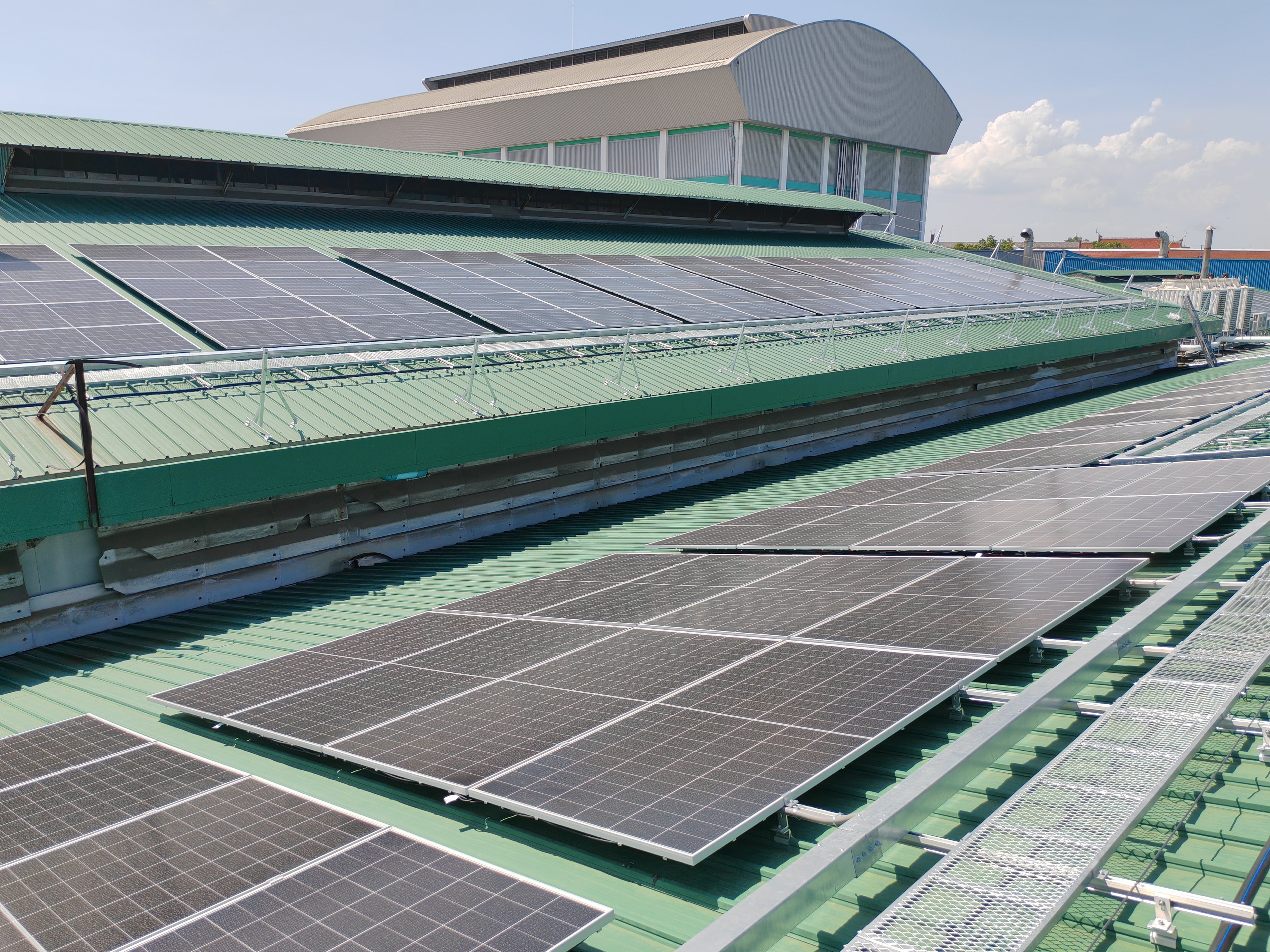Fábrica de Conservas – Projeto Fotovoltaico de 1,5 MW em Samut Sakhon, Tailândia