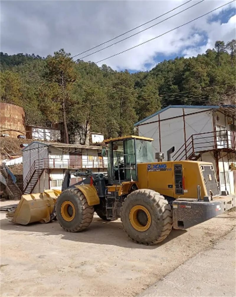 image2.jpg