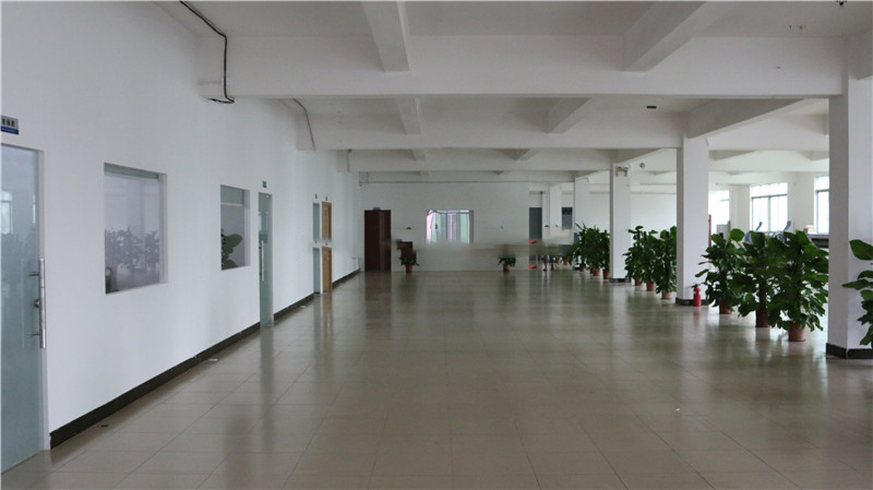 DM_20251011163747_001.jpg