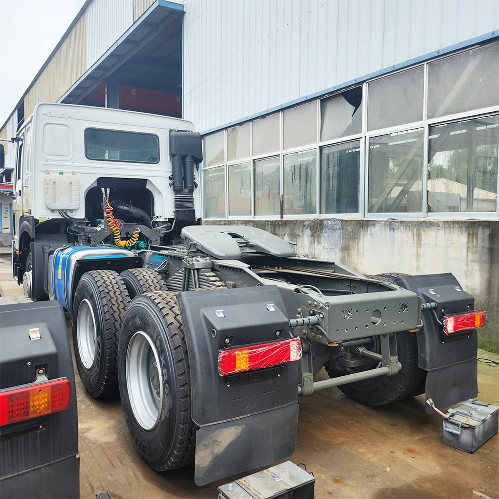 Used Howo 6x4 420hp Tractor Truck