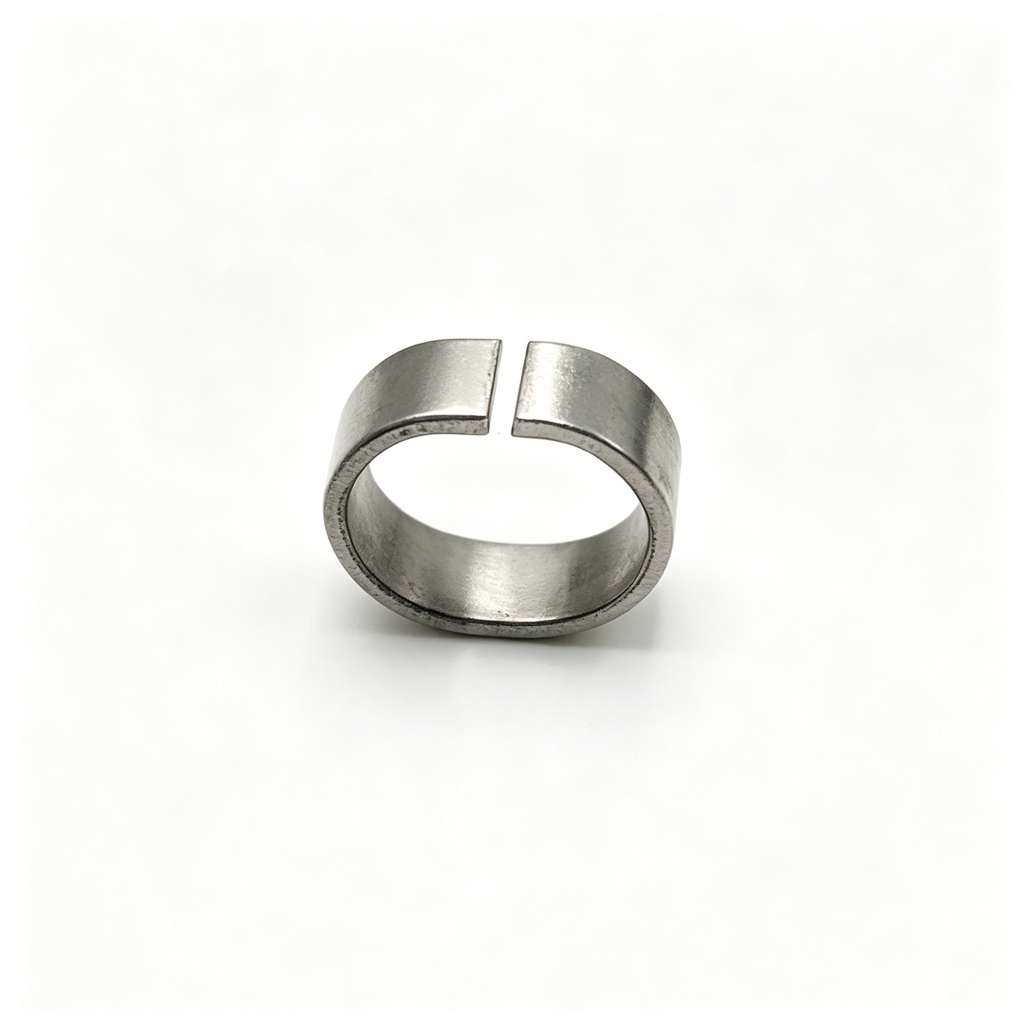 How Spring Bushings Enhance Equipment Efficiency and Longevity