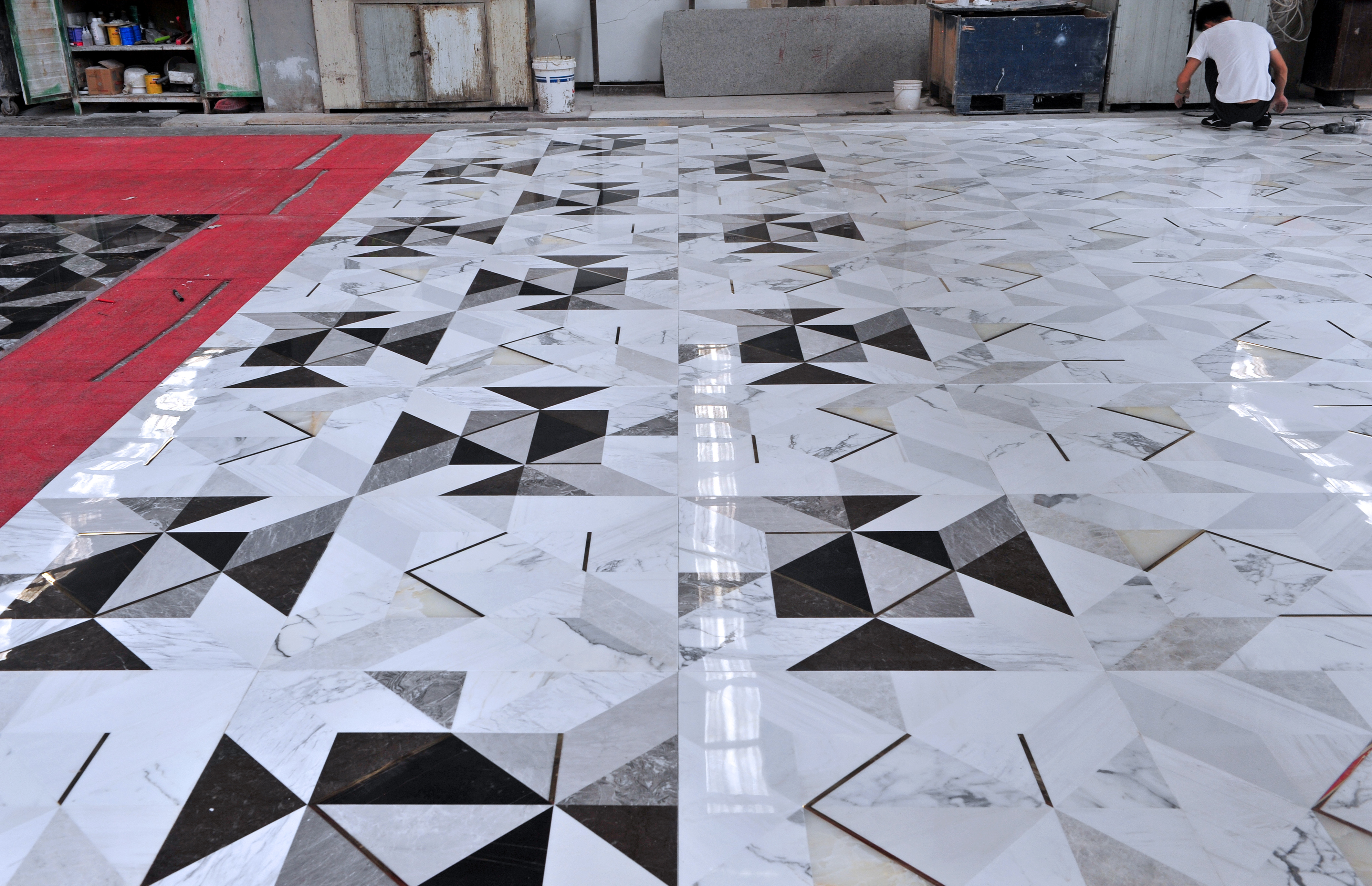 How Does Stone Water Jet Cutting Compare to Traditional Cutting Methods?