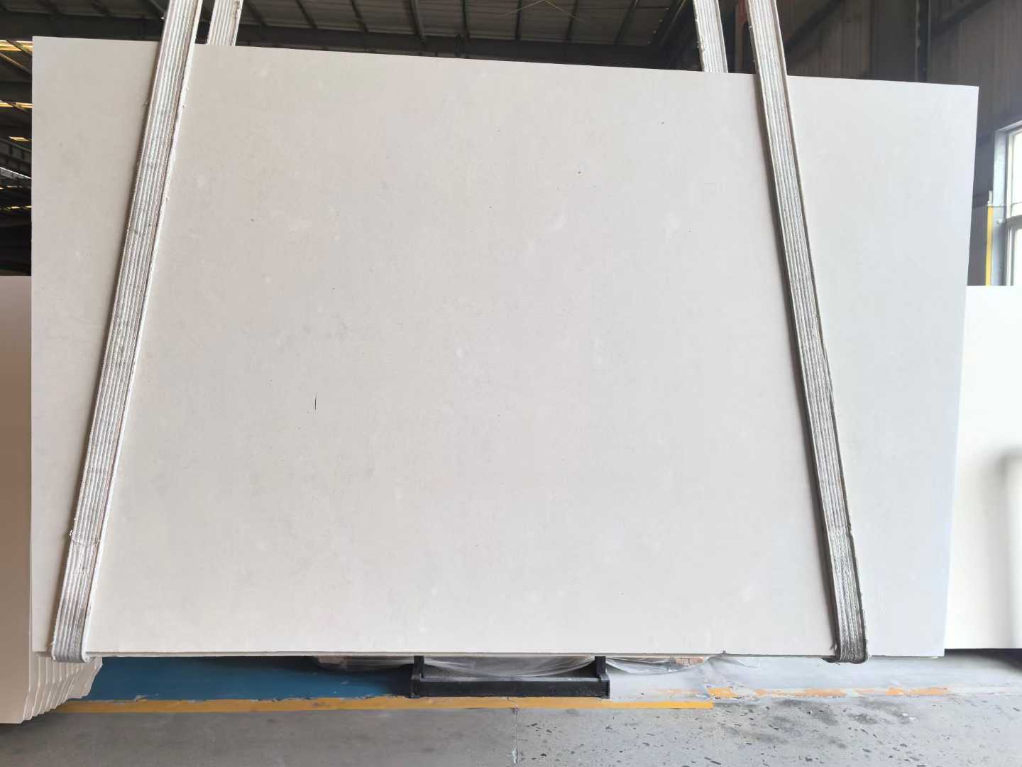 How to Choose the Right Finish for Your Limestone Marble Products