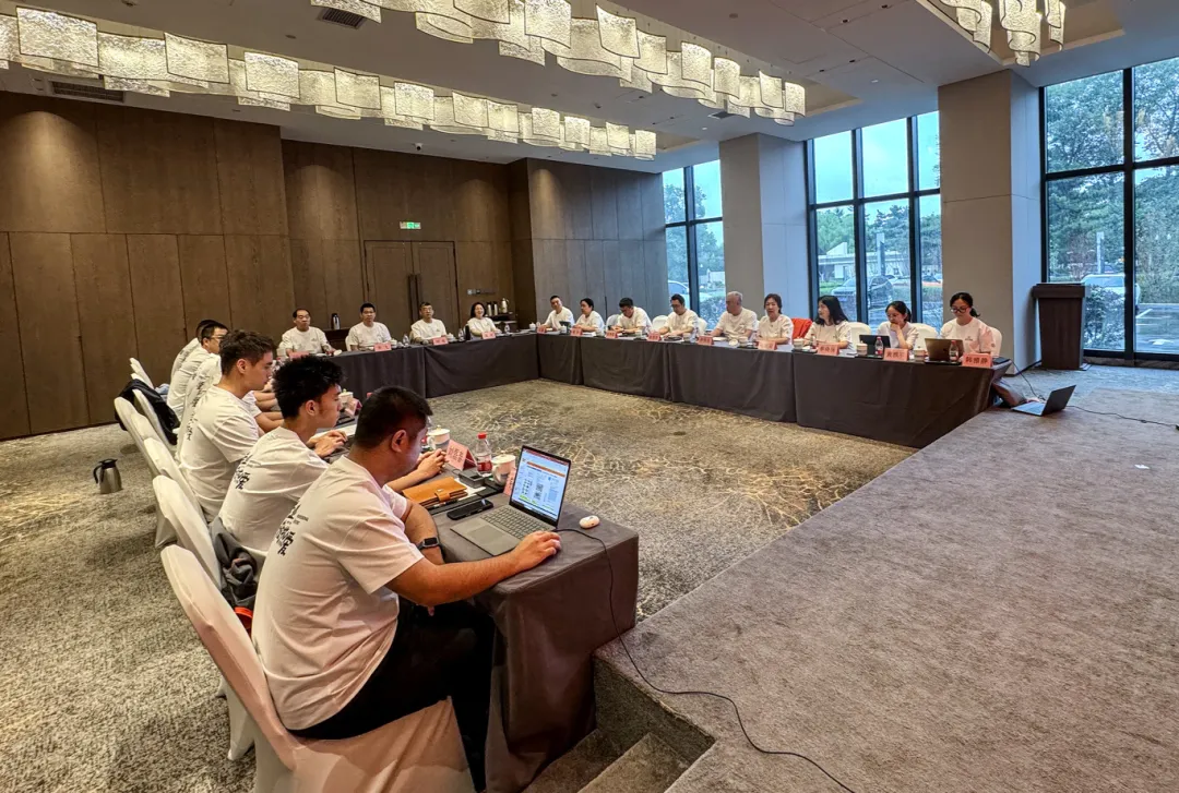 Yingliang Group 2025 Mid-Year Executive Management Meeting Successfully Held in Changchun (2).webp
