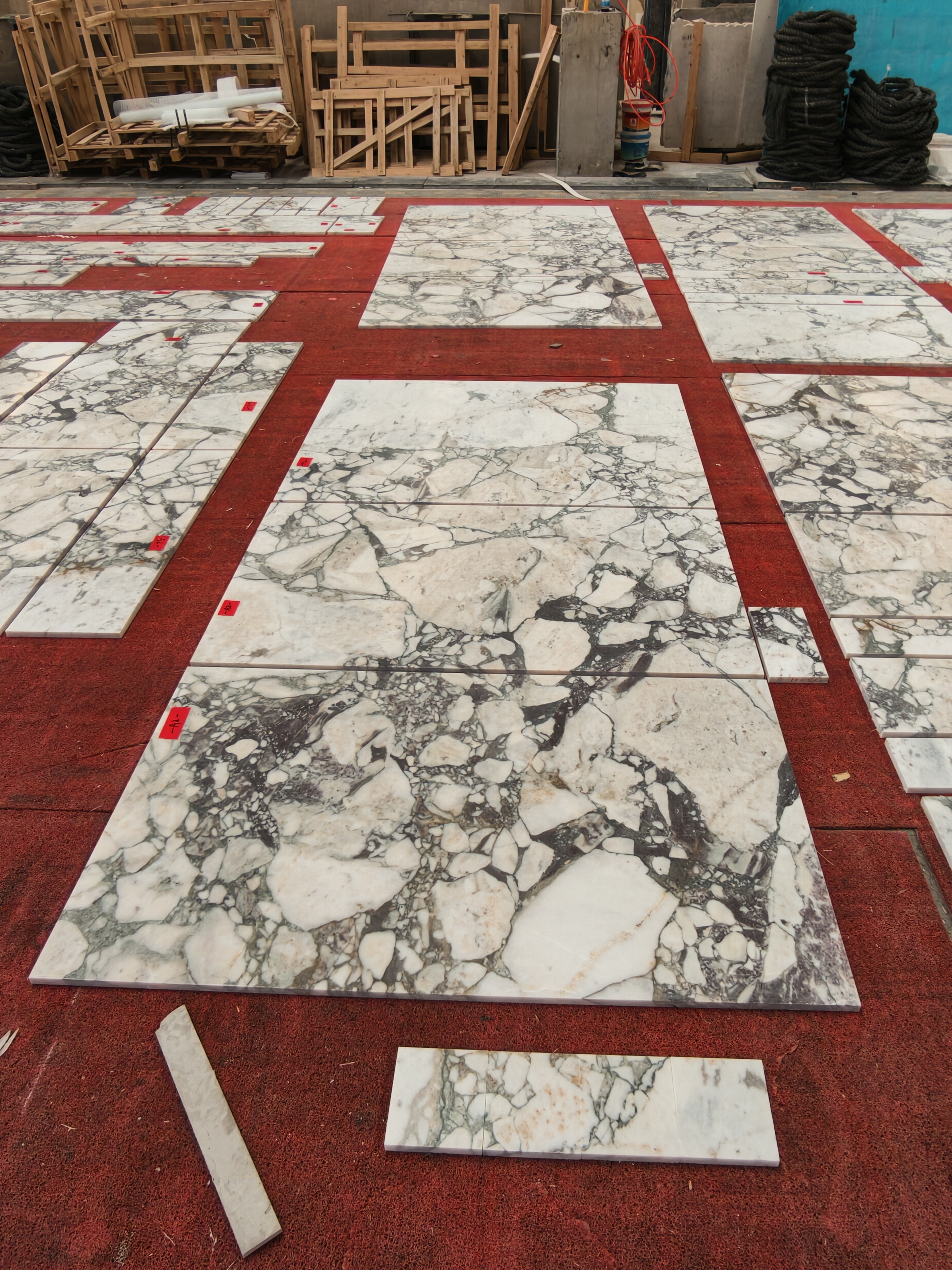 What Are Common Issues with White Marble Countertops and How to Avoid Them?