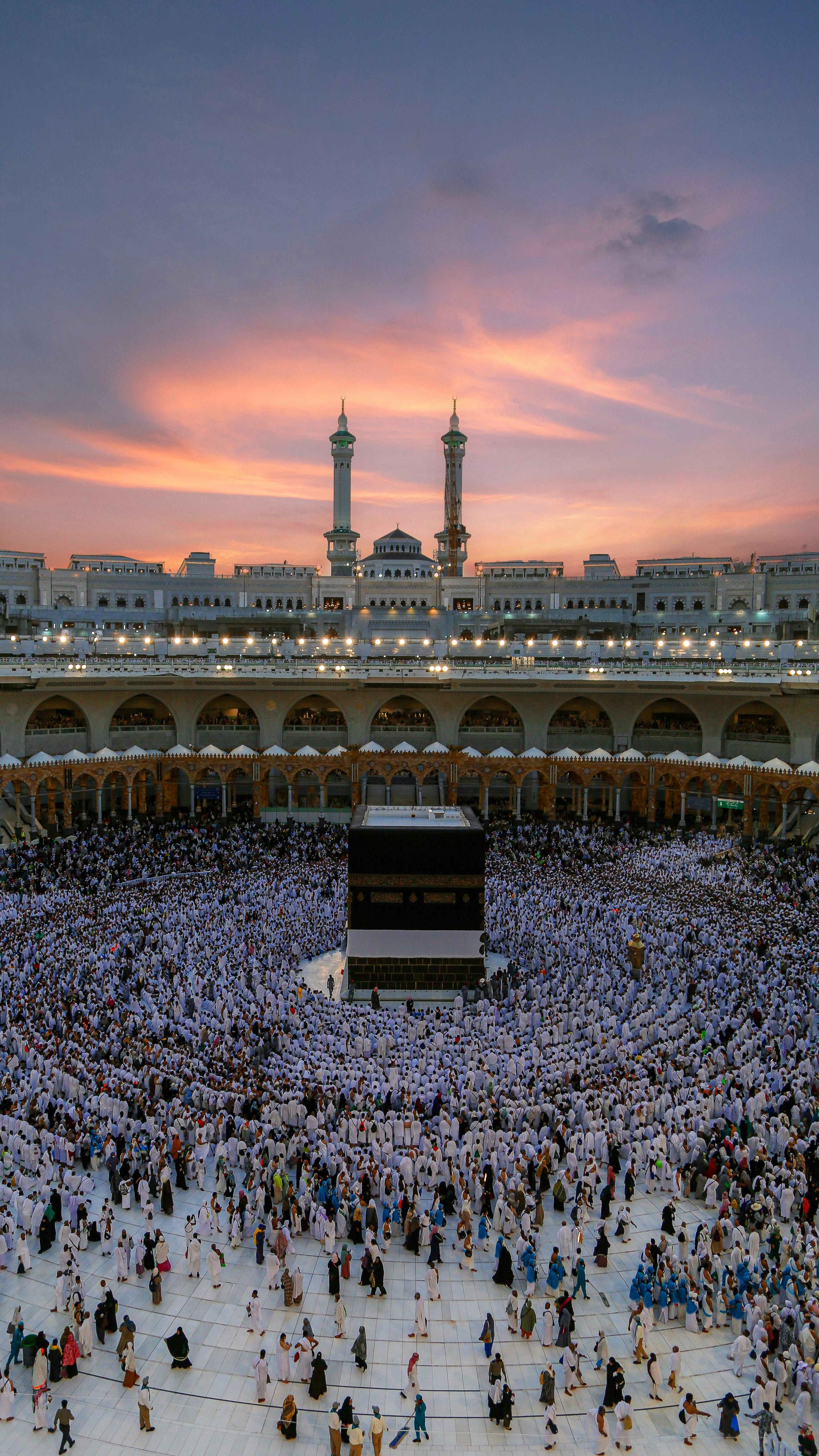 the grand mosque  mecca  saudi arabia-2