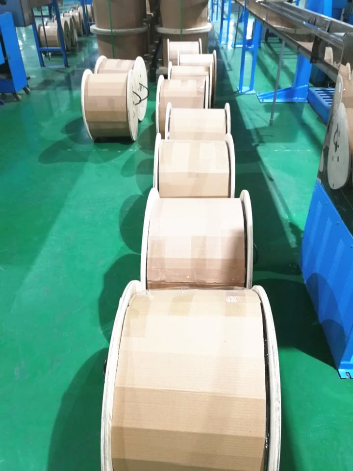 LMR600: 고성능 RF 코액셜 케이블