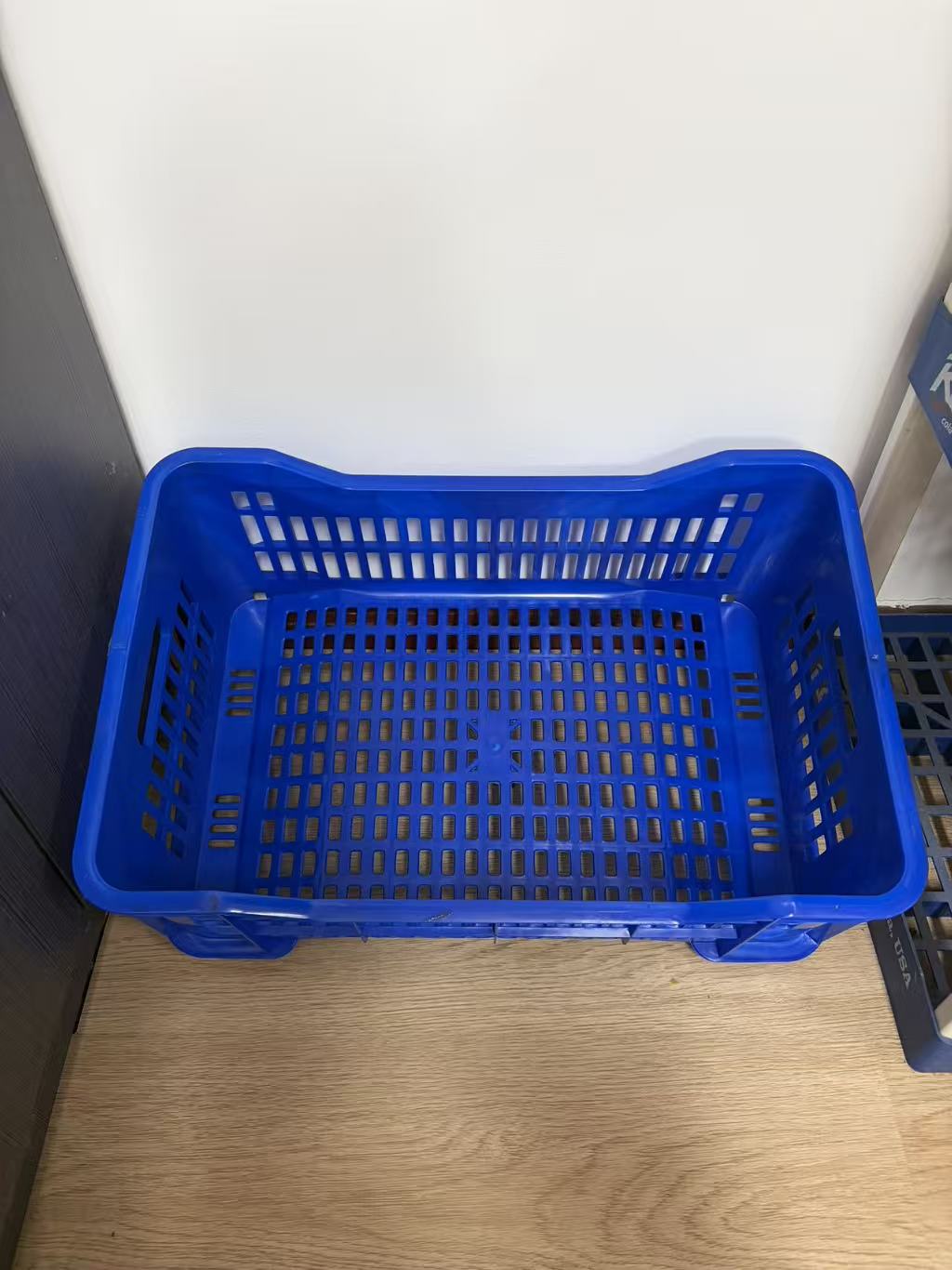 crate 750