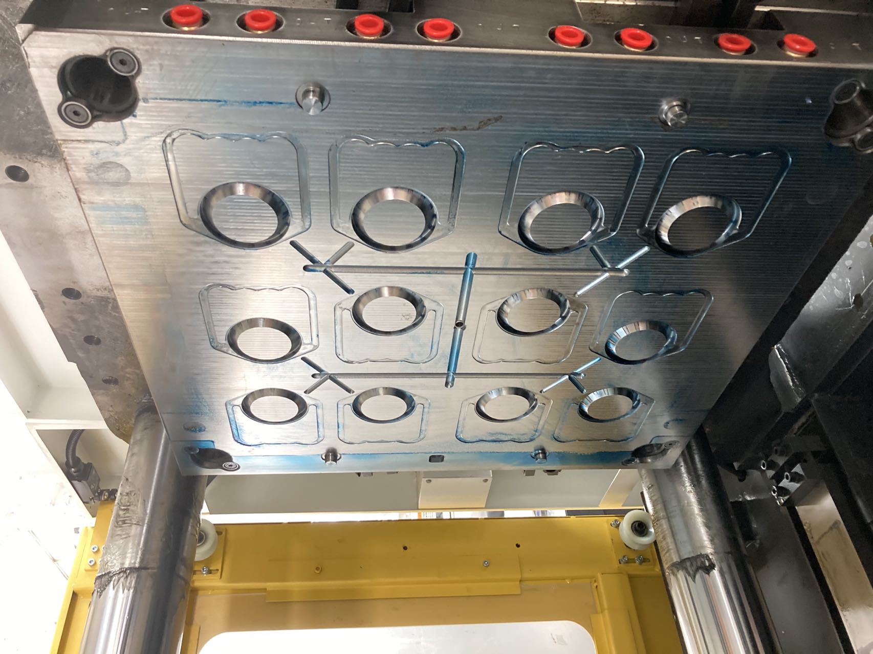 How Injection Mold Machines Can Improve Your Production Efficiency