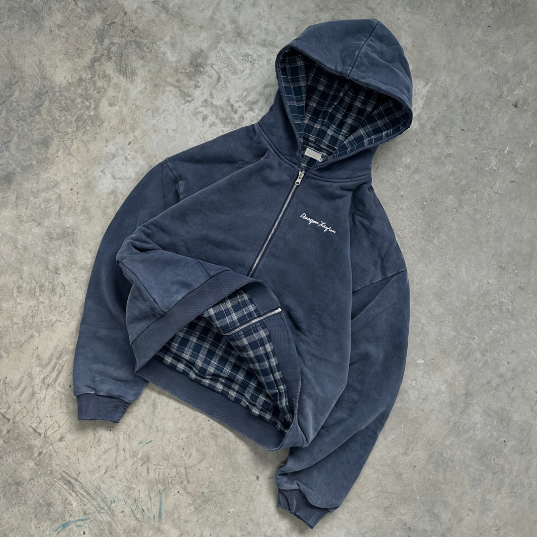 Custom Personalized Sweatshirts for Modern Men: Premium Craftsmanship and Tailored Design