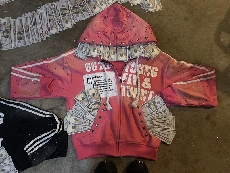 Lansată noua serie de streetwear cu strasuri în stil vintage, MOQ personalizat doar 30 de bucăți