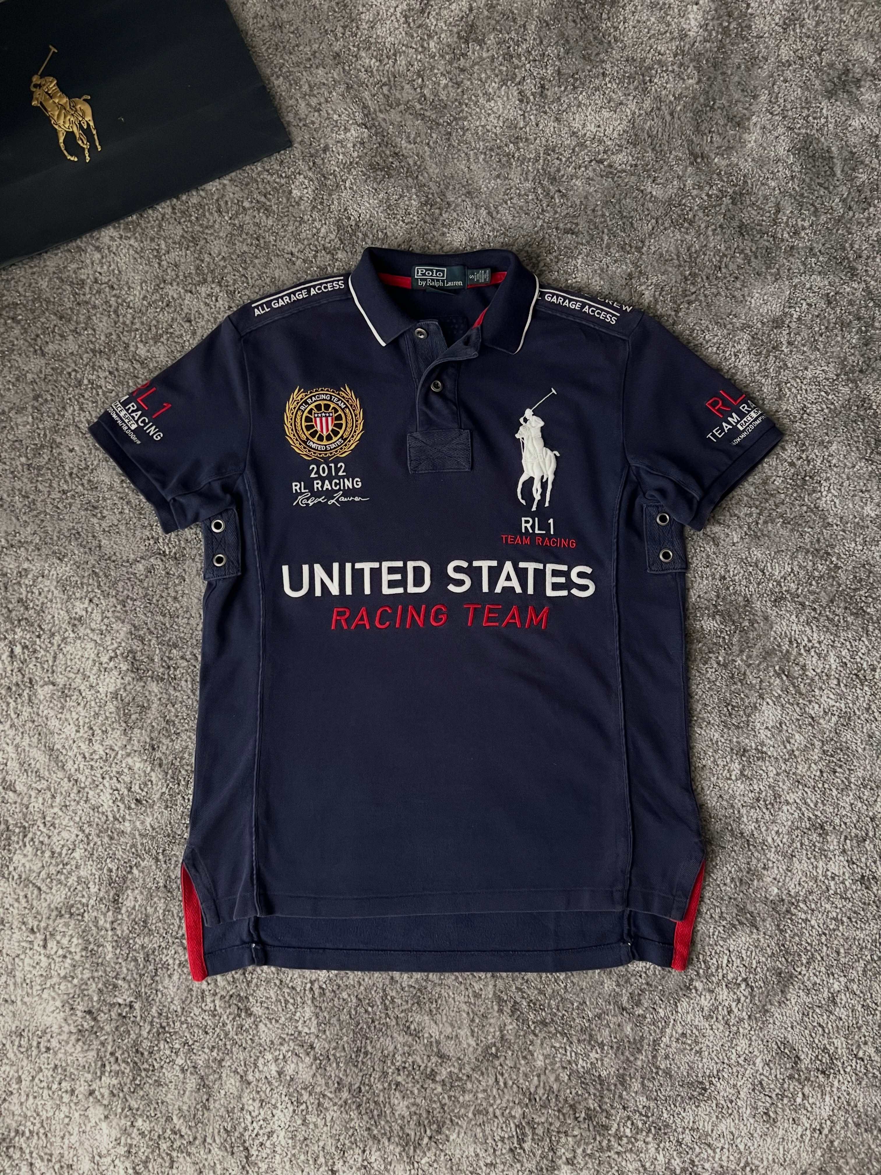 Polo Custom Slim Fit – Tailored Excellence for Modern Men