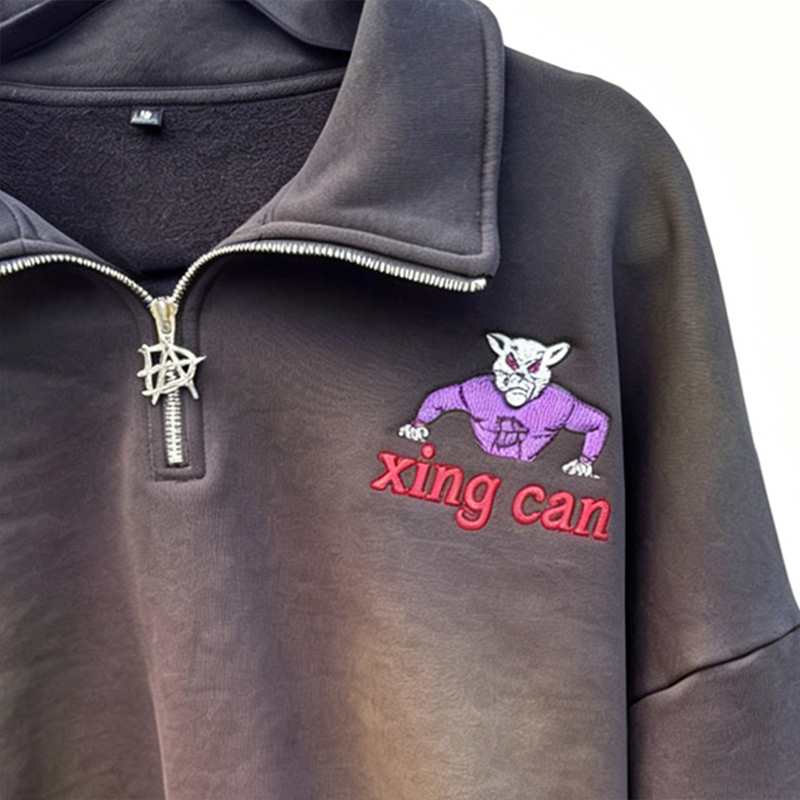 Αμερικάνικο προσαρμόσιμο sweatshirt με κομμένο ζιπ στο μισό, με εμβροιδέρισμα καρτούν γάτας, βαριά distressed λαιμόκοψη, oversized, υψηλή μέση, unisex.