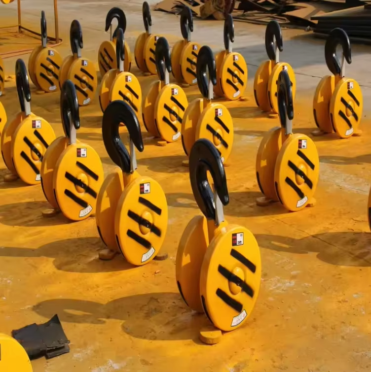 Forged hook of a 50t crane