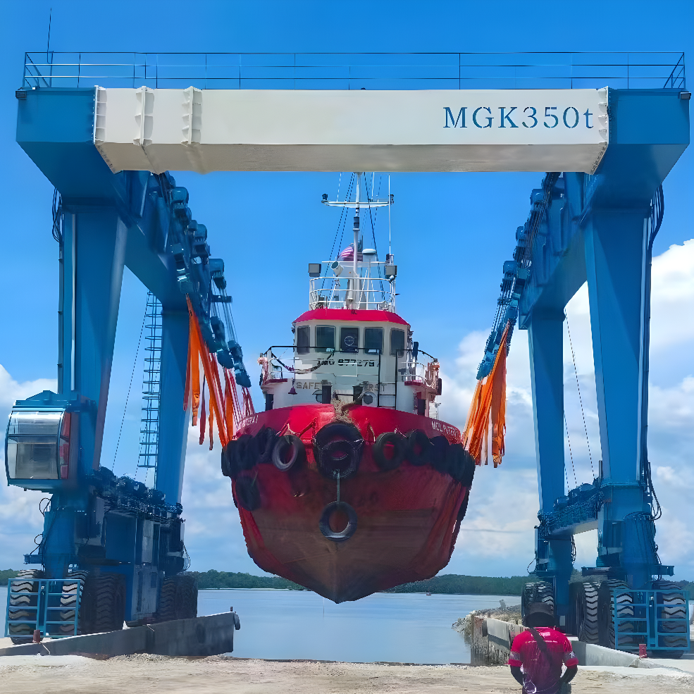 300t heavy-duty yacht crane