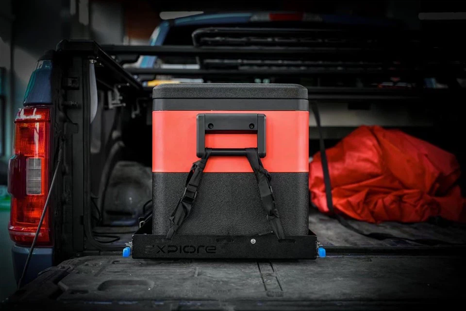6 60L Fridge Slide.webp