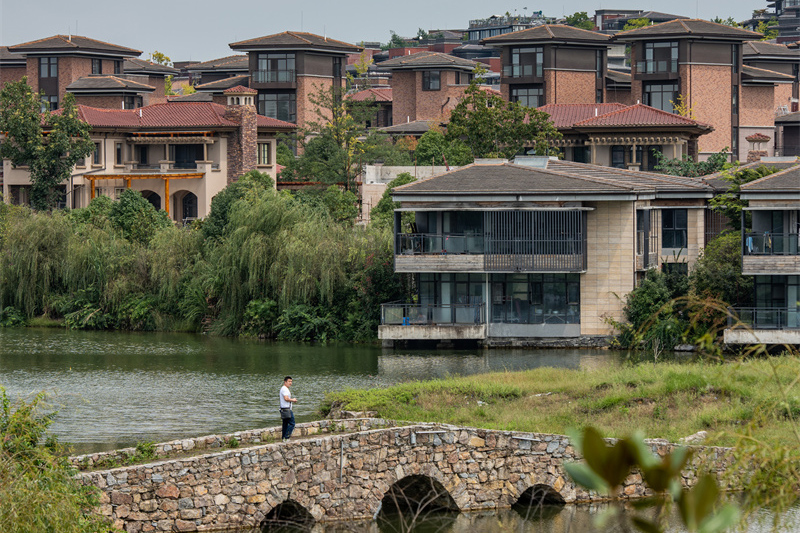 Guiyang China Railway (Flat Tiles, Tube Tiles, S Tiles) (3).jpg