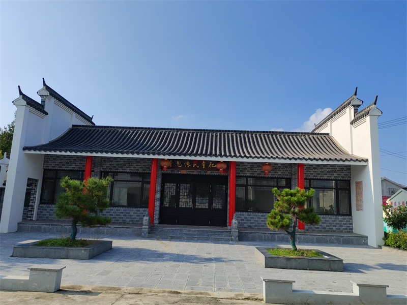 image2.jpg