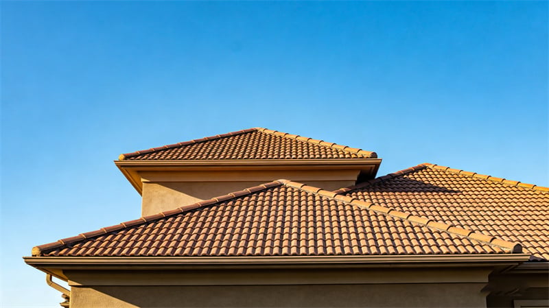 Why are High-Temperature Glazed Roof Tiles popular for Luxury Villas?
