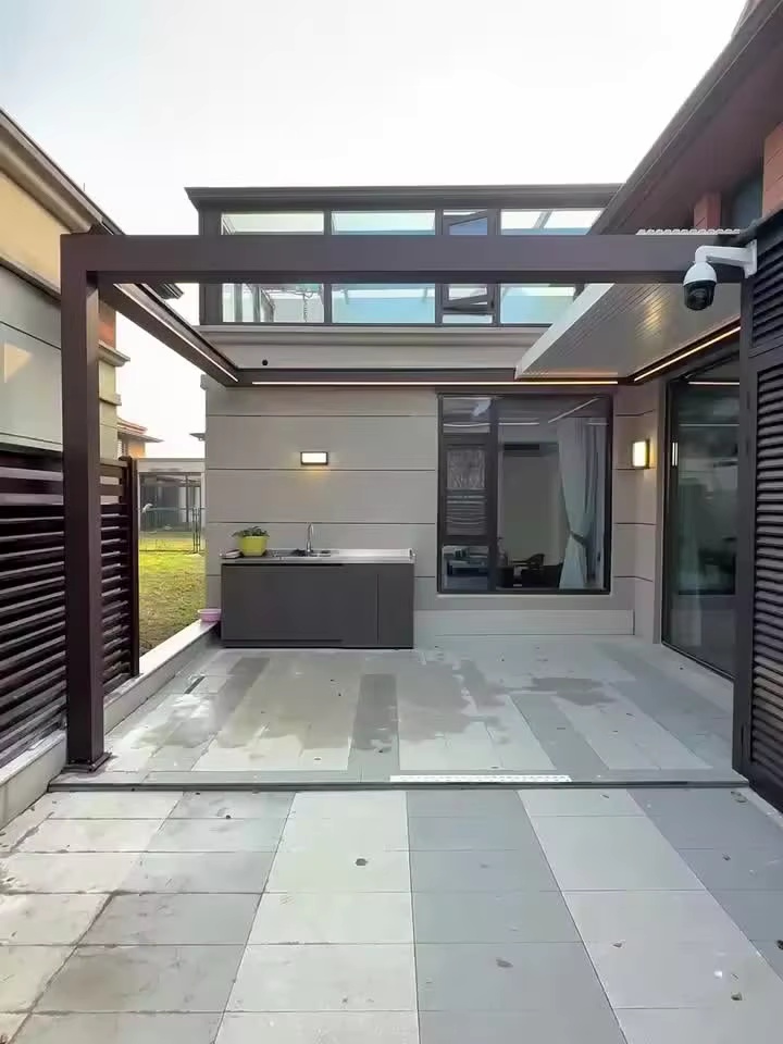 Reversible