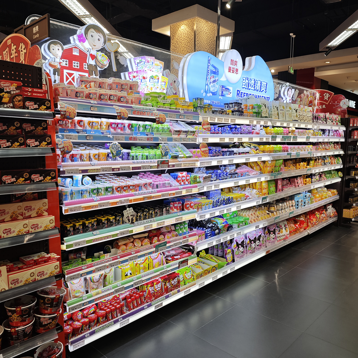 Expert Design Customization and Brand Integration