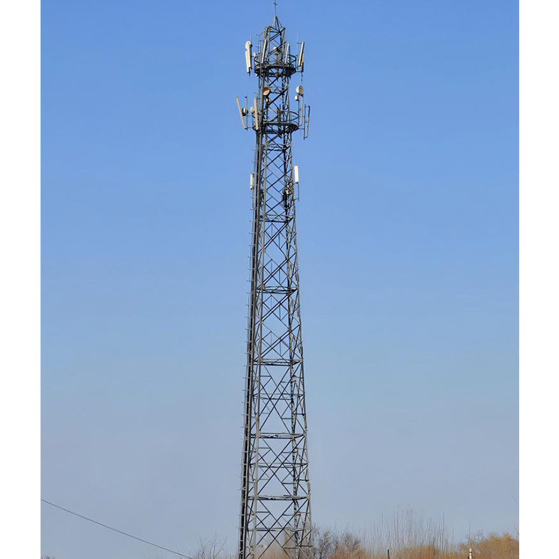 What are the design specifications of high-voltage transmission towers?