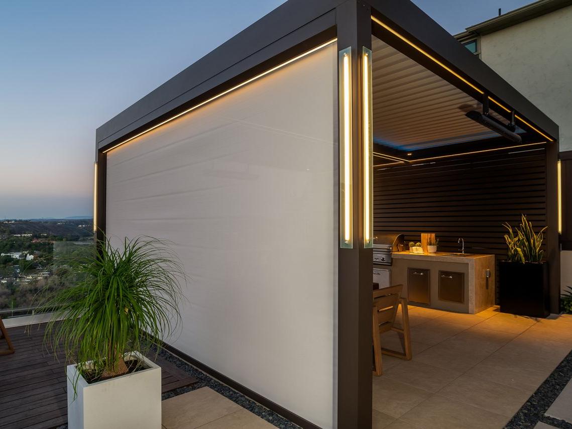 Windproof & Waterproof Sunshade Curtain blinds for Aluminum Pergola