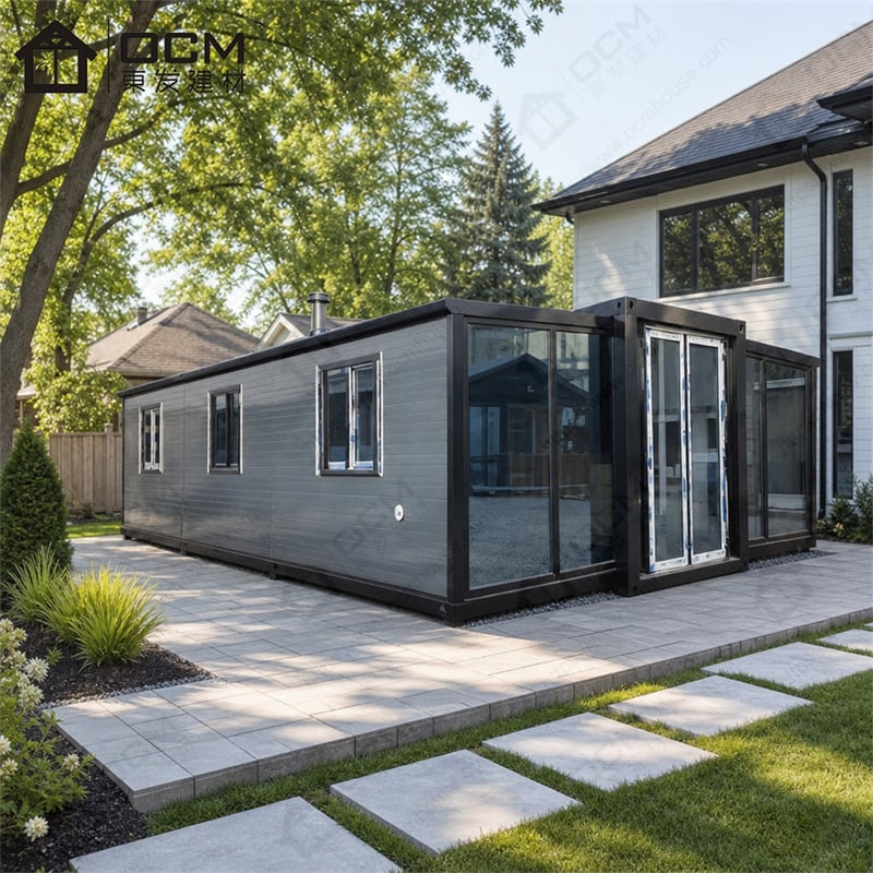 OCM 30ft Expandable Container House for Family Accommodation Holiday Stays