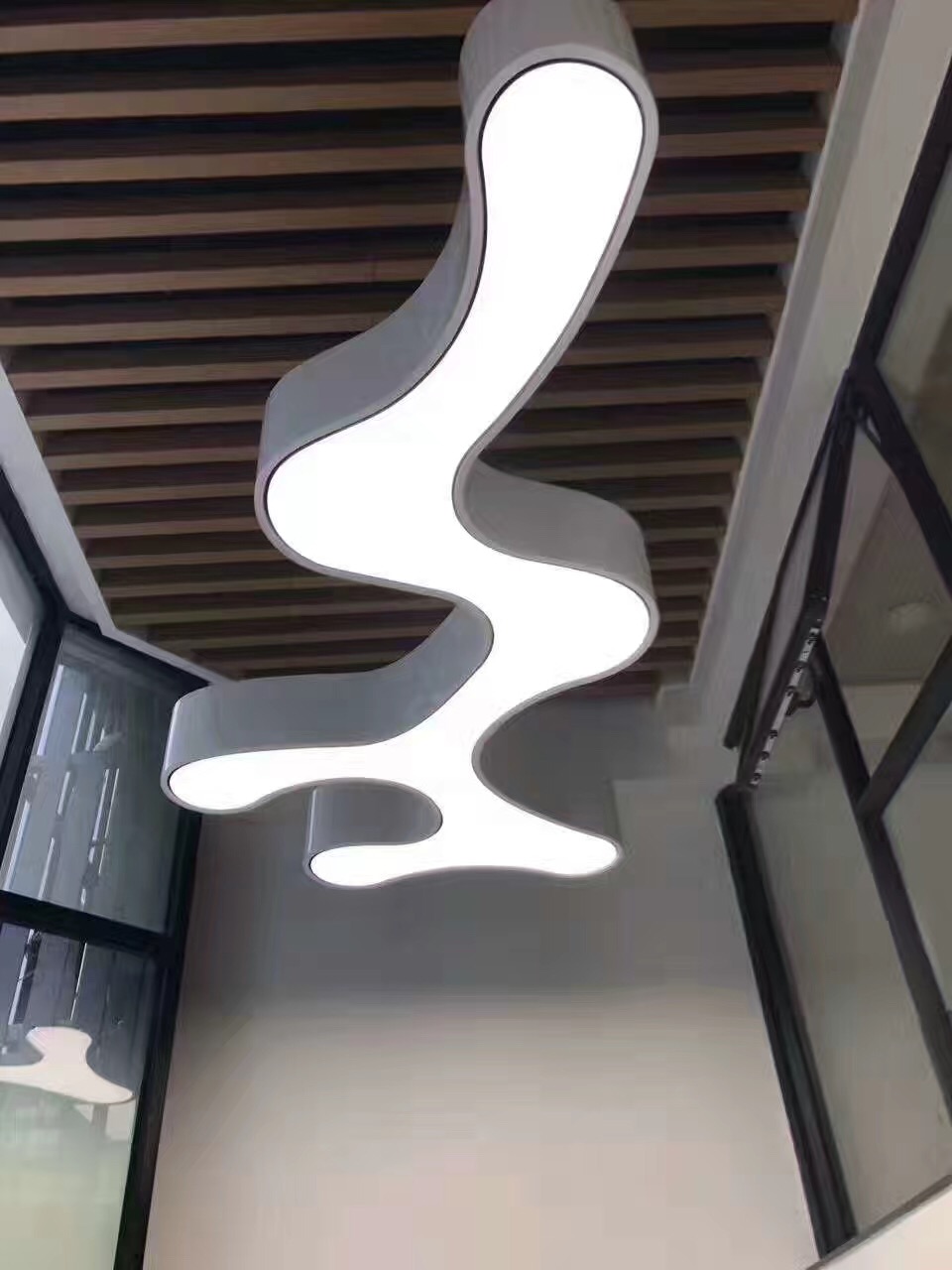 PVC vs Polyester Stretch Ceiling Film: Which Is Better for Latin American Markets?