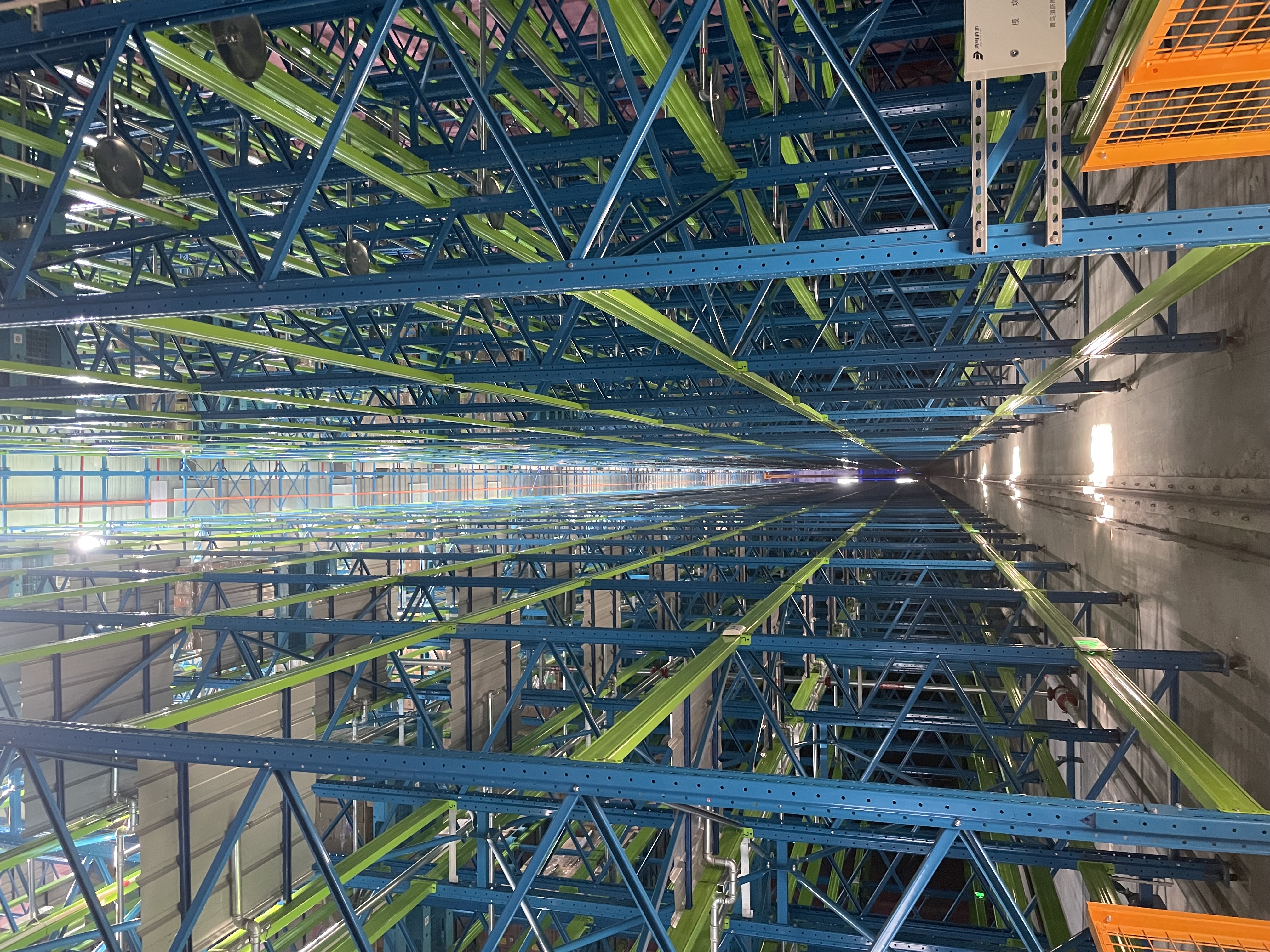 Maximierung von Raum und Produktivität mit automatisierten Lagelösungen