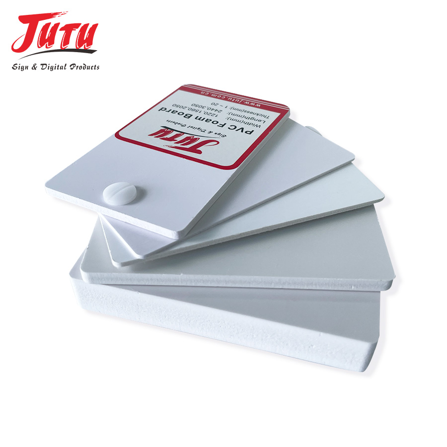 What Makes Mirror Acrylic Sheet Lightweight and Durable