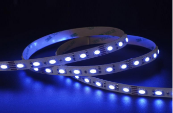 Режеща LED лента SMD5050 4 в 1, 84 светодиода/м, RGBW, постояннотокова 24 V, 12 мм, за забавление