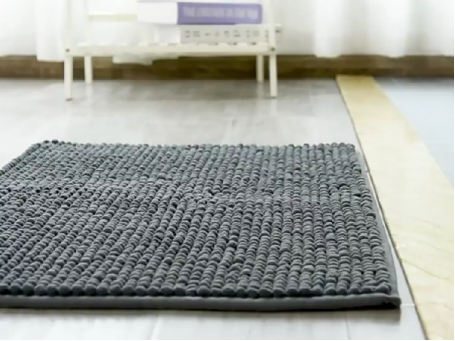 washable bath mat