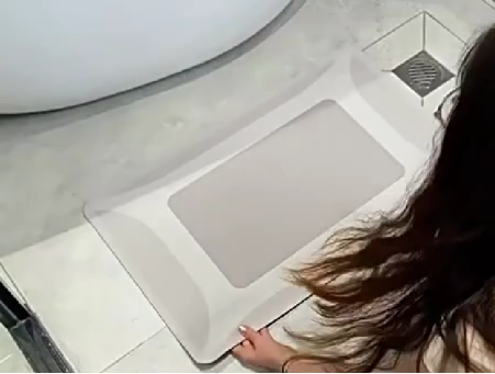 non slip bath mat