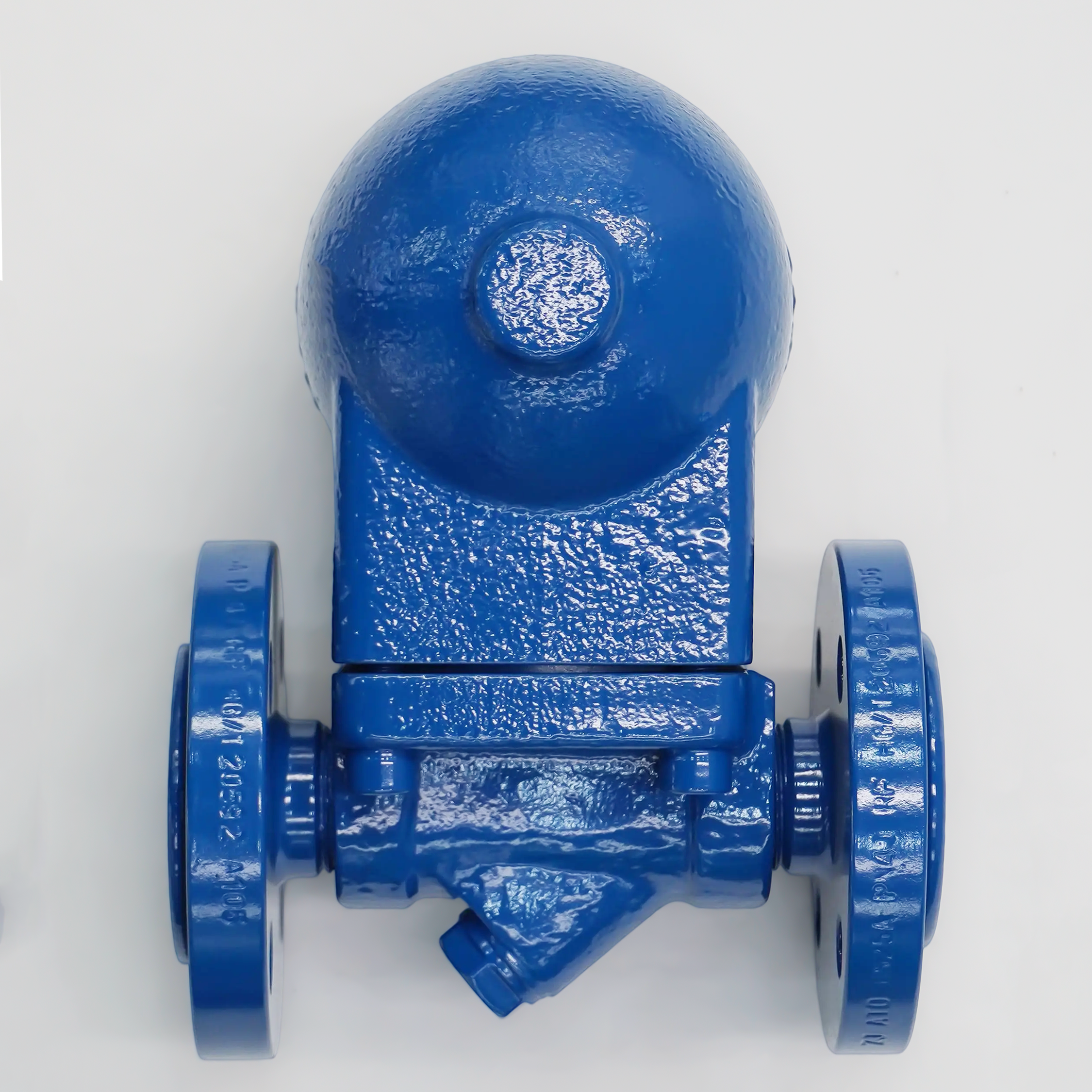 How to prevent flooding and malfunction in float steam traps?