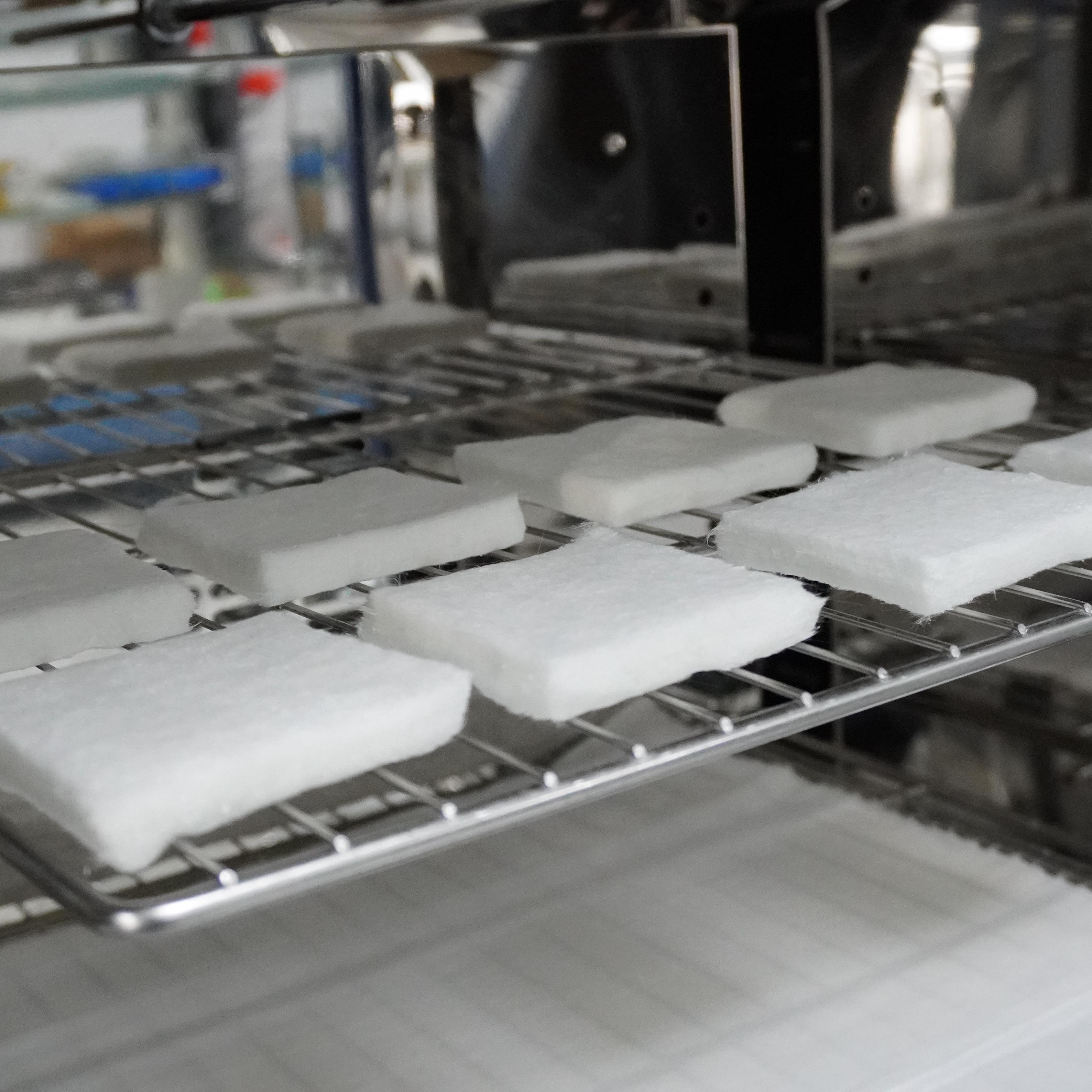 What are the key maintenance tips for thermodynamic steam traps?