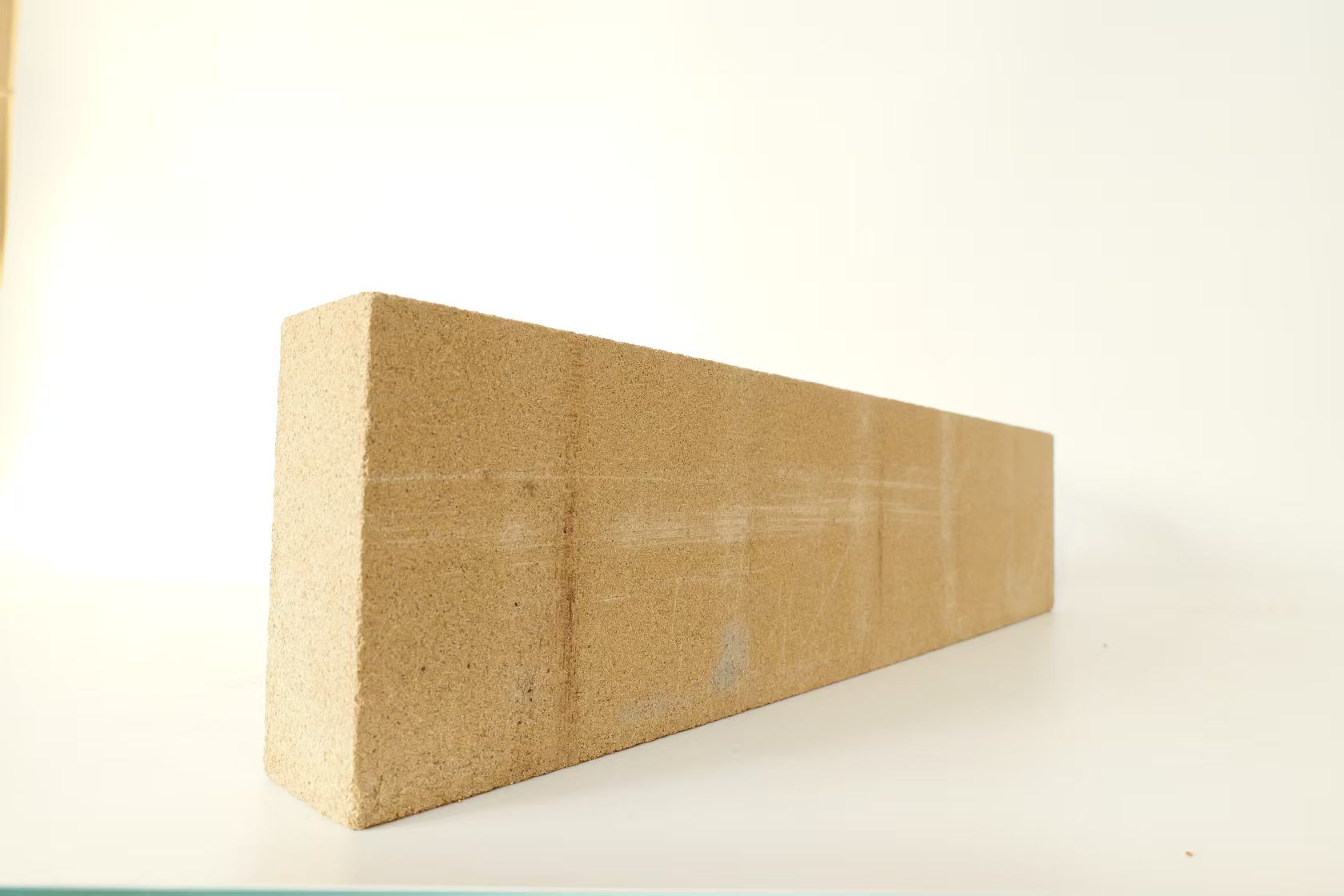 Millegap 50MM Expanded Vermiculite Brick Low Density Thermal Insulation Brick for Aluminium Electrolytic Insulation