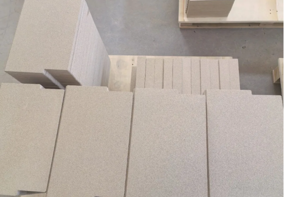 Customized shaped vermiculite boards