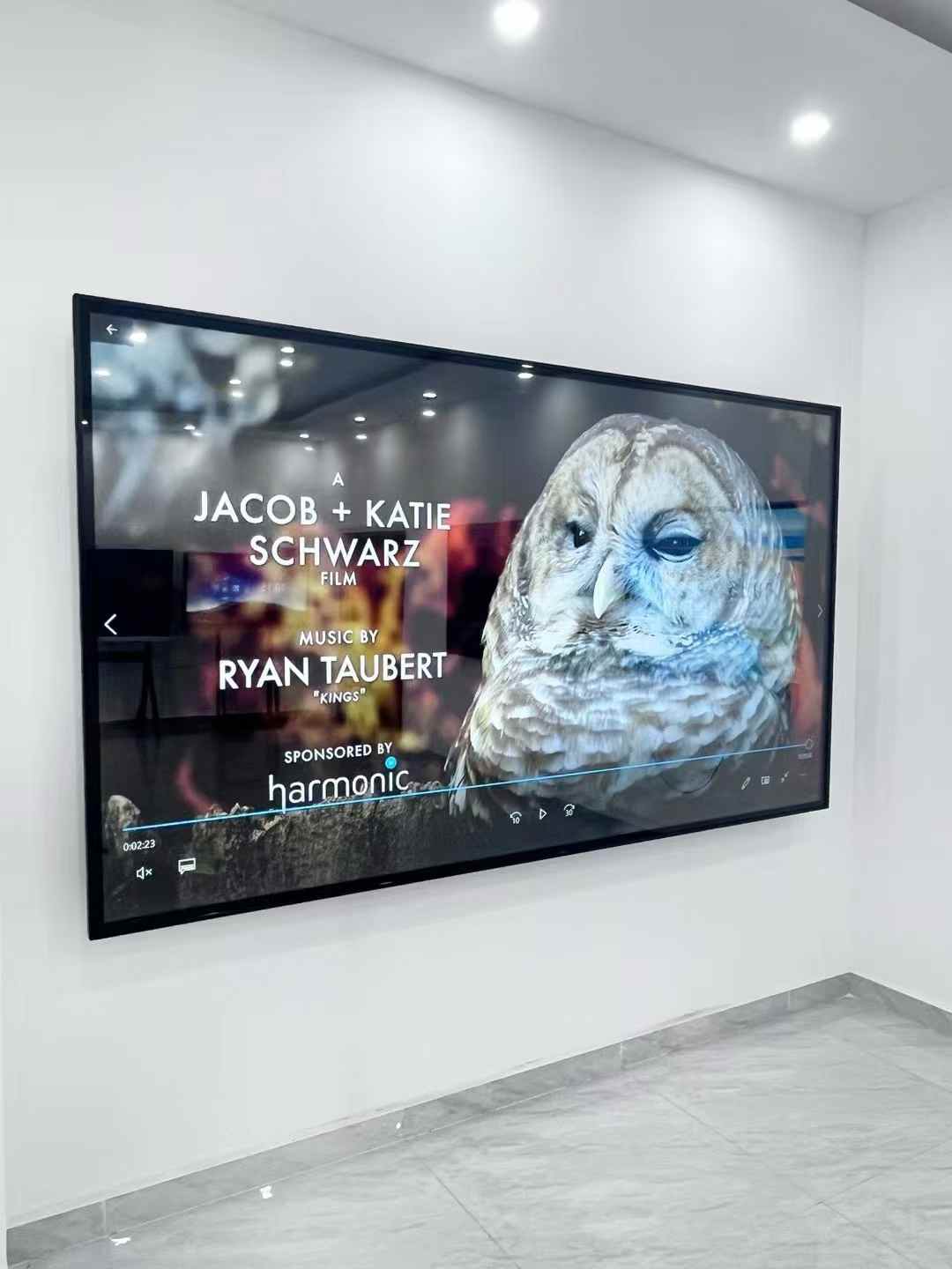 Innovative Display Solutions