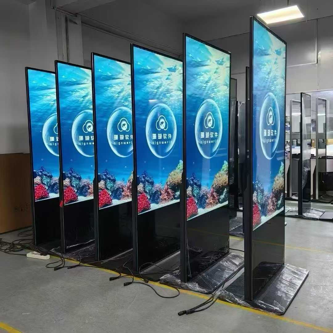 How to Select an Advertising Machine for Shopping Malls?