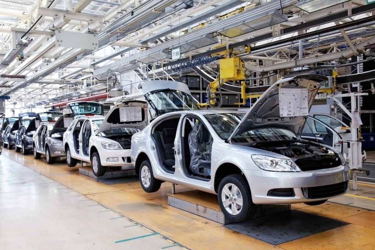 Automotive Industry.jpg