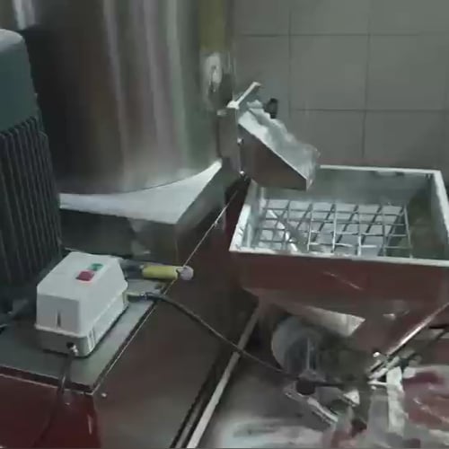 Պուչված ունի գնդակ ստեղծող մաքնին