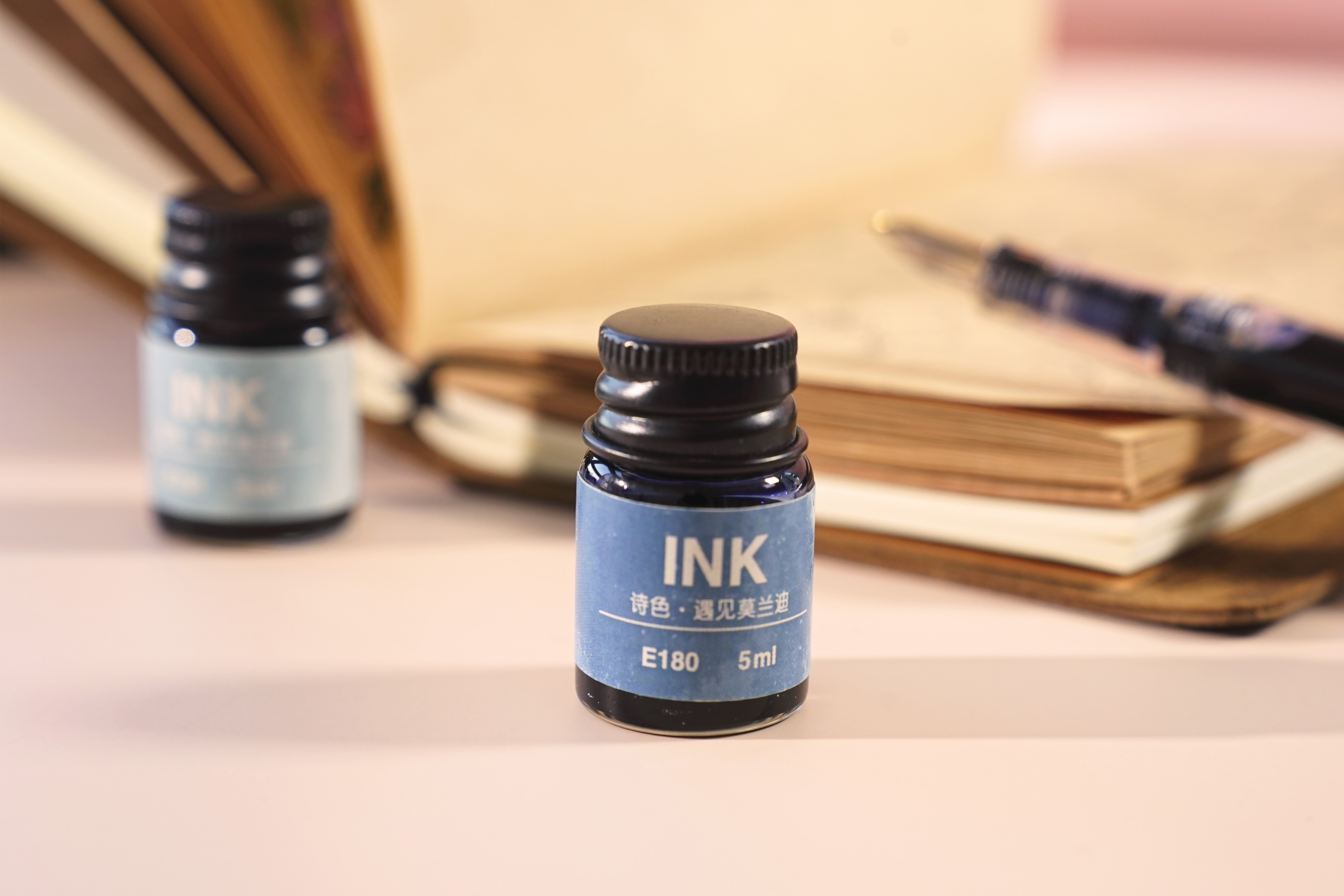 Elegant Calligraphy Shimmer Script Styling